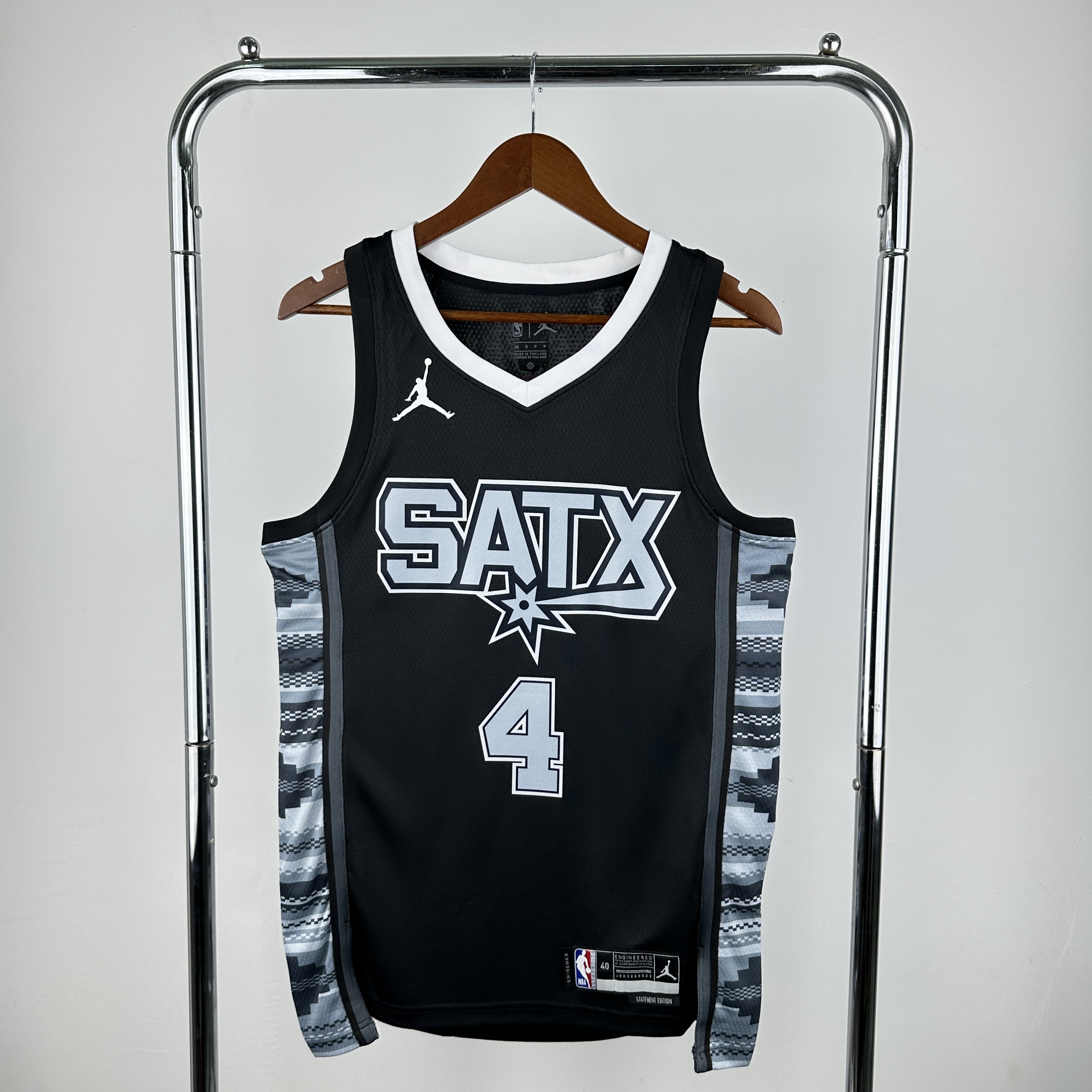 Men San Antonio Spurs #4 Fox Black Jordan style 2025 NBA Jersey->san antonio spurs->NBA Jersey
